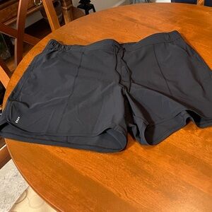 Lands' End Black Elastic Waist Swim Shorts with swim liner. Quick dry and comfy!